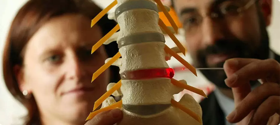 Intervertebral hernia with osteochondrosis